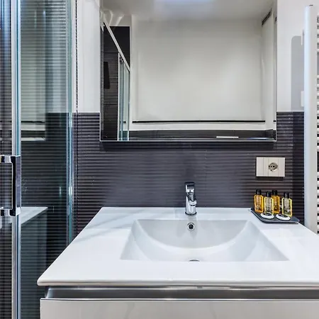 Teseo & Relax Apartment