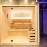Teseo & Relax Апартаменты *